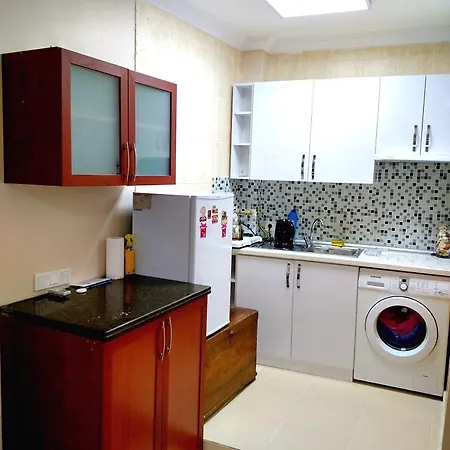 Cemed House מלון 2*