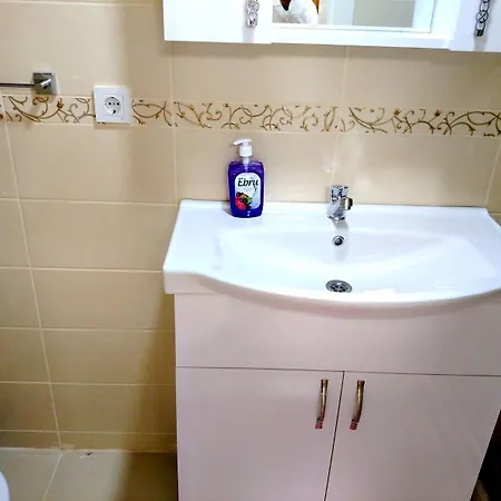 Cemed House 2* اسطنبول