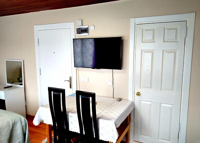 Cemed House Hotel 2*